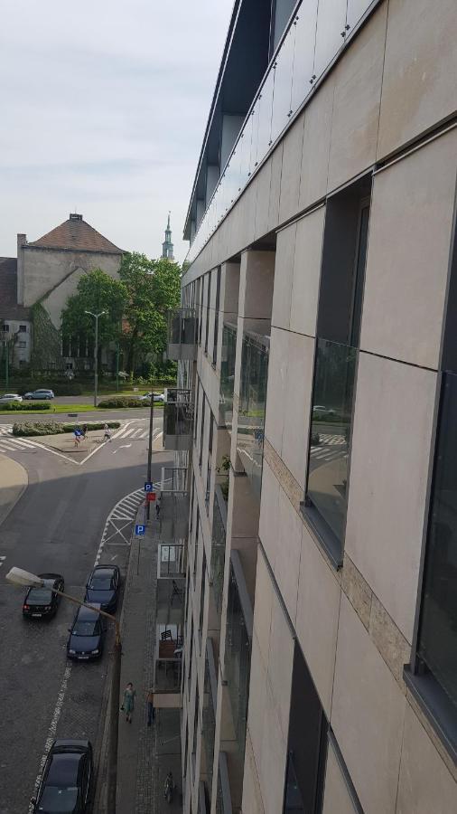 Boznicza Old Town Lux Apartment, Self Check-In 24H, Free Parking พอซนาน ภายนอก รูปภาพ