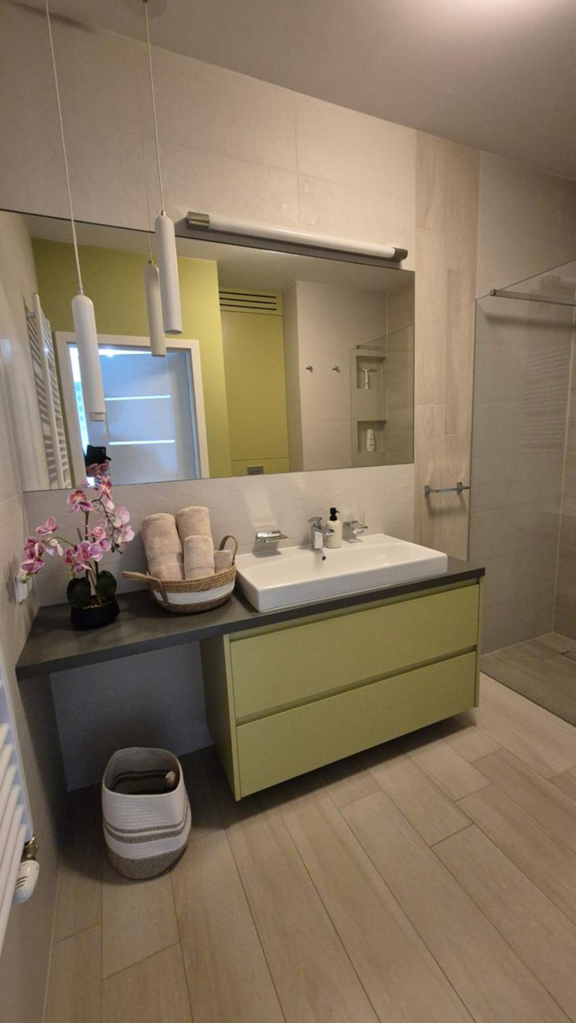 Boznicza Old Town Lux Apartment, Self Check-In 24H, Free Parking พอซนาน ภายนอก รูปภาพ